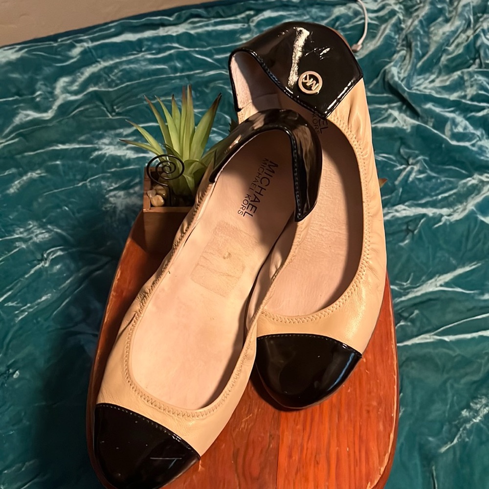 Michael Kors Leather Ballet Flat